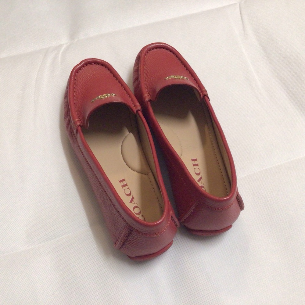 Coach Red and Gold Leather Flats - Picture 4 of 4